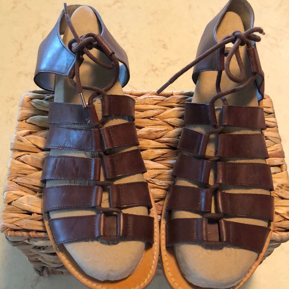 Hinge Gladiator Sandals